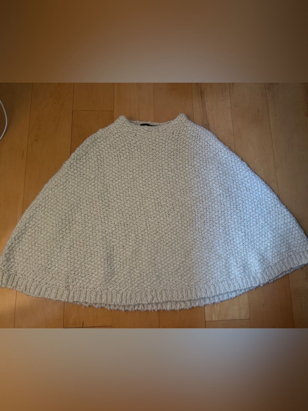 Zara Chunky Knit Poncho in Cream